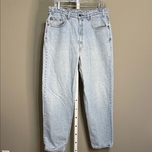 Levi’s 550 Relaxed Fit Tapered Leg Jeans 38x32‎ Light Wash Vintage
